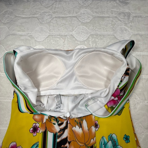 Cache Vintage Floral Bodycon Dress Size 12 – Bold Print Y2K Vibes - Picture 9 of 10